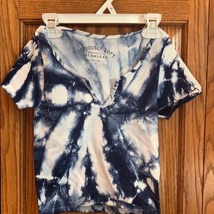 New blue and white tie-dye top
